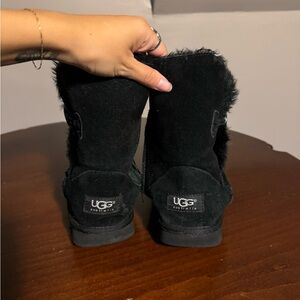 black ugg bailey button boots